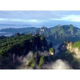 绿色发展，打造黄金经济带