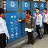 小小“指导员”让垃圾分类“拎得清”