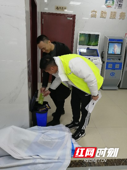 1_gaitubao_412x549.jpg 1_gaitubao_412x549.jpg