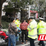 湘西花垣交警开展摩托车顽瘴痼疾专项整治