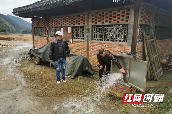 消防水源检查_副本.jpg