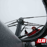 张家界武陵源：应对低温冰冻  保障旅游安全
