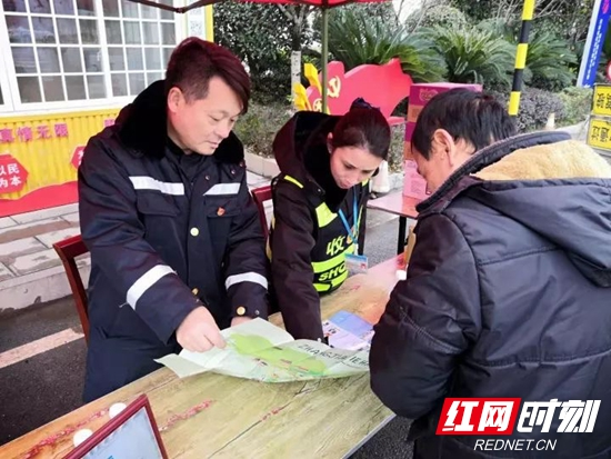 湖南高速张家界管理处春运“暖冬行动”纪实：志愿服务永远在路上 主题教育永不止步