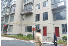 8年之忧解除，再也不用担心天降瓷砖