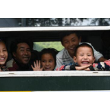 慢火车上年轻的希望