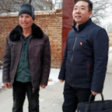 【打赢脱贫攻坚战 第一书记在行动①】奔向田间地头“拔穷根”