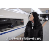 丈夫去世后，她的这个习惯让网友心疼……