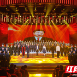 你奋斗的样子真美！岳麓春晚真好看