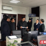欧阳斌检查调研张家界市市场监管局春节前重点工作