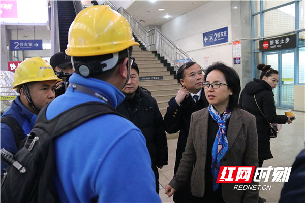 邵阳市副市长晏丽君督查"年关守护2020"行动