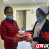 邵阳市中心医院：情暖病人家属