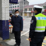 大年初二，吴新伟督查各健康监测点值班值守情况