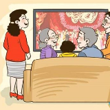 蓝山毛俊村：家规家训庆团圆