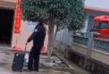 视频丨号外，号外，民警的大喇叭喊起来啦！