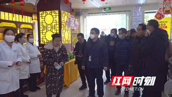 张家界市市场监管局督查组来慈利县督查疫情防控工作
