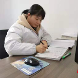 奔走在防疫一线“夫妻档”：“大家安全了，我们才安全”