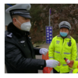邵阳交警：红色先锋高擎抗击“疫情”红旗