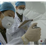 履行我军宗旨 不负人民重托