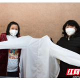 会计变身“巧裁缝” 自制抗疫防护服