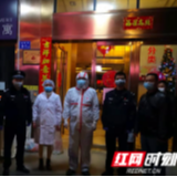 居民请“战”消毒、给租户免租金……这些“疫”线故事暖心极了