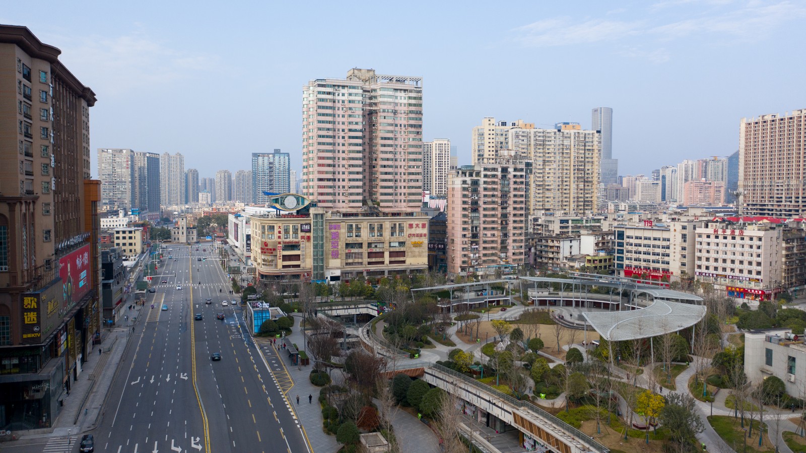 1月31日16时13分，五一广场。长沙晚报全媒体记者 邹麟 摄