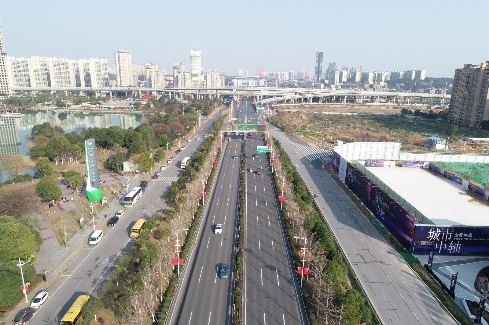 1月31日下午2点30分，三一大道。长沙晚报全媒体记者 余劭劼 摄