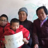 “妈妈就是电视里穿着厚厚防护服的人！”