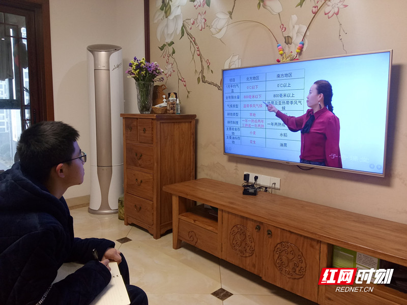 ITV1_副本.jpg
