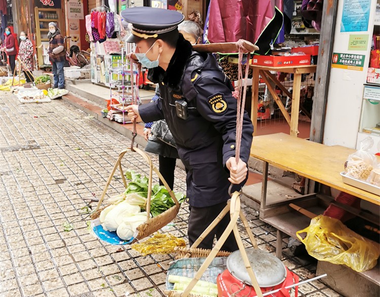 城管3.jpg
