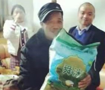 郴州临武战“疫”|特殊“接触”,紧急服务便民