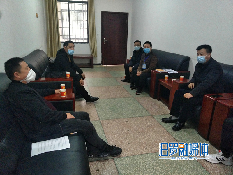 战疫情汨罗市领导奔赴各线督查疫情防控工作