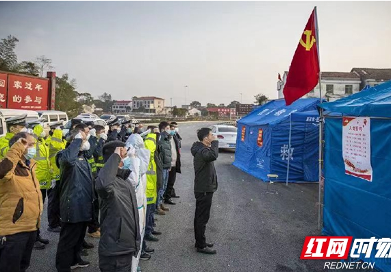 视频 | 非必要，不出门！请别让他们的努力白费！