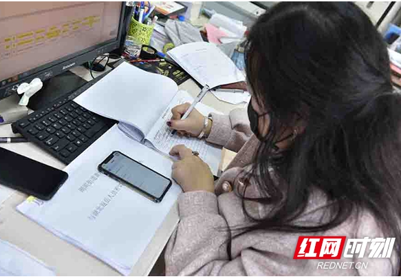 南湖新区湖滨街道办事处： 科技利器助力疫情防控