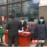 抗击疫情齐动员 “无名英雄”绽光芒