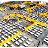 医护人员全天待命 火速建设“方舱医院”