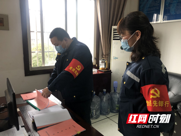 ??1_meitu_1.jpg ??1_meitu_1.jpg