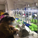 苏仙区：服装企业“转型”复工生产口罩