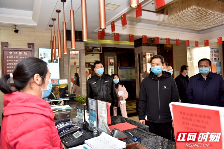 虢正贵深入桑植县督导检查疫情防控工作