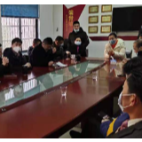 村民的春天不到，村民的干部不退