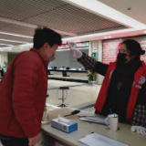 严把“三关” 湘潭高新区政务中心“防疫”“办事”两不误