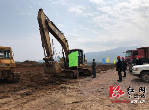 宁远县农建投三个项目工地同时复工1000 拷贝.jpg