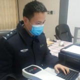 冷水江市：同战抗疫一线的夫妻