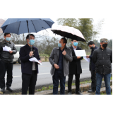 罗成辉督导全市政务服务和春耕生产工作