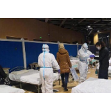 武汉已建成11家方舱医院，可开放床位6929张