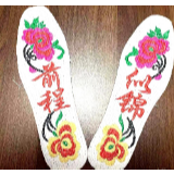3天3夜！74岁黄冈老人为湖南医疗队赶制38双手工鞋垫！