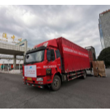 暖心：爱心企业捐赠物资 齐心协力抗击疫情