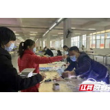 “防疫联络员”让服务型政府看得见