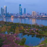 从0开始，请轻轻为长沙城按下播放键