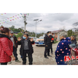 党员干部冲在前 共筑疫情防护墙