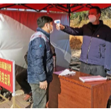 武冈市迎春亭同保村:村民凭证通行 群防群控战疫情